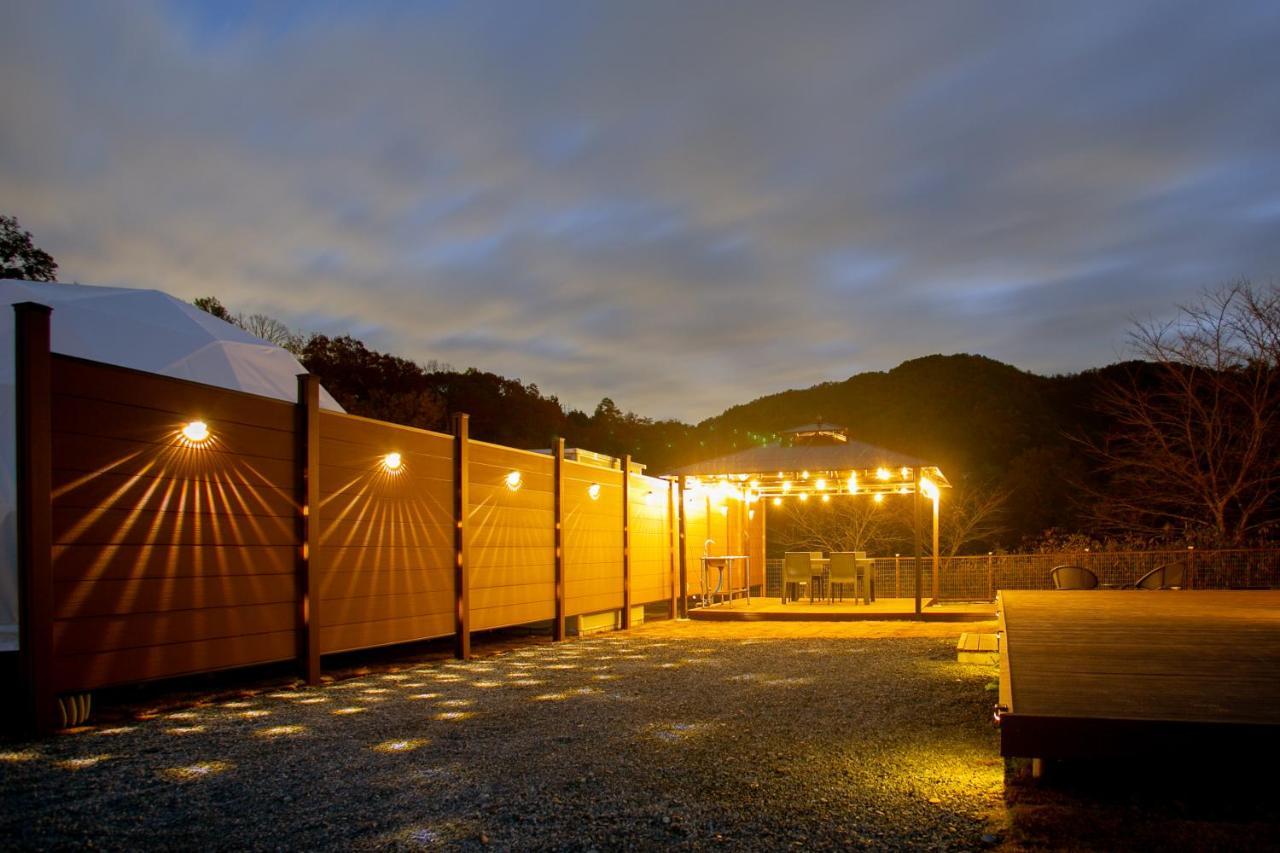 Отель Glampark Keburikawa Kyoto Kameoka Экстерьер фото