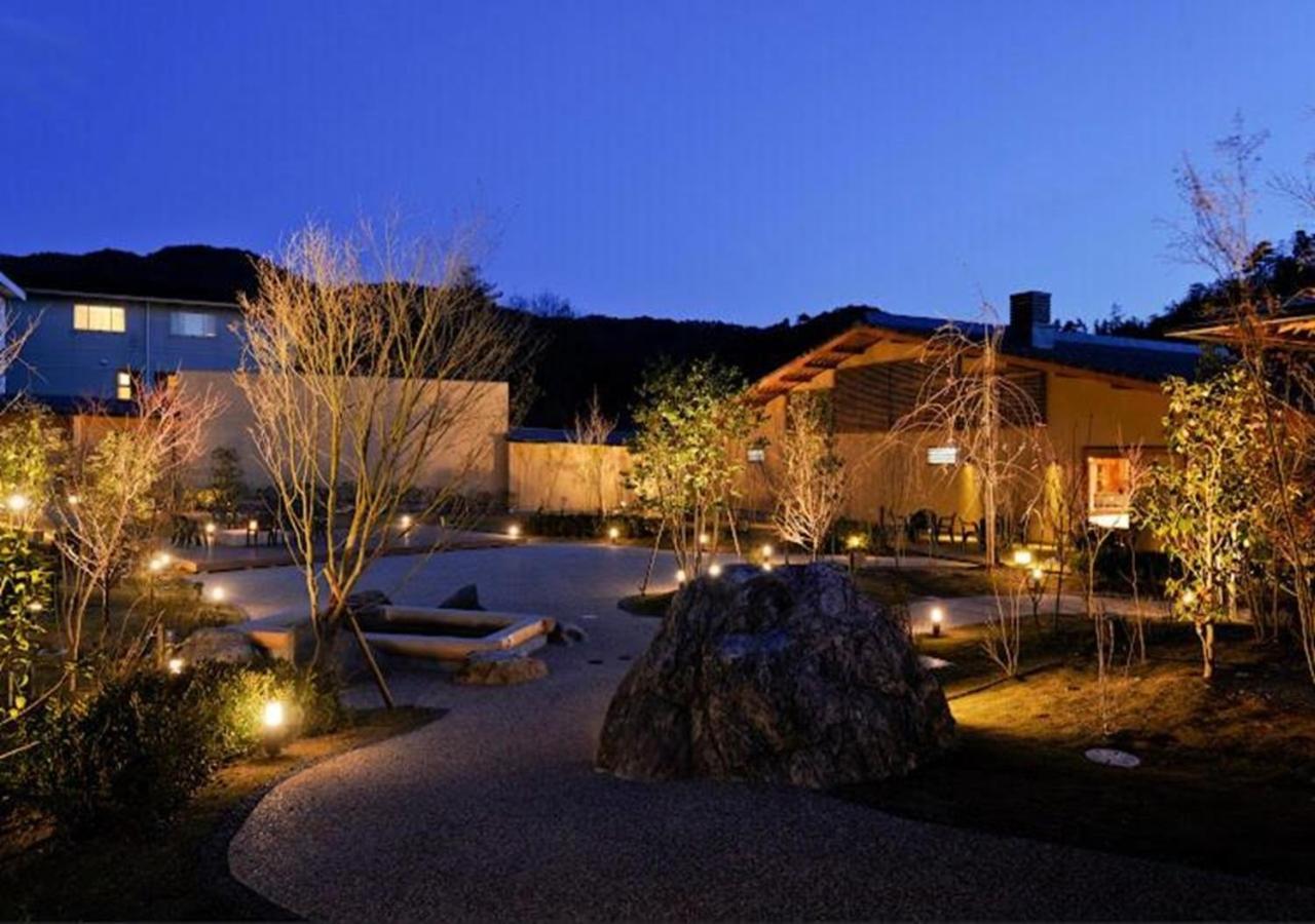 Отель Glampark Keburikawa Kyoto Kameoka Экстерьер фото